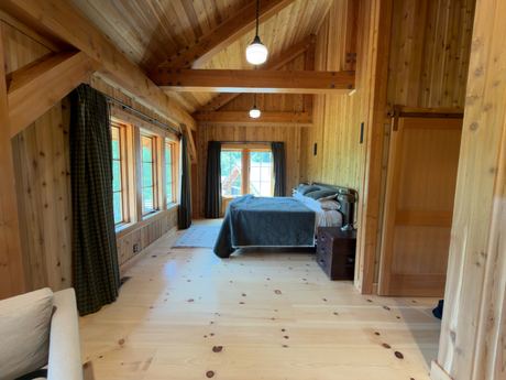 Lodge Upstairs Bedspread
